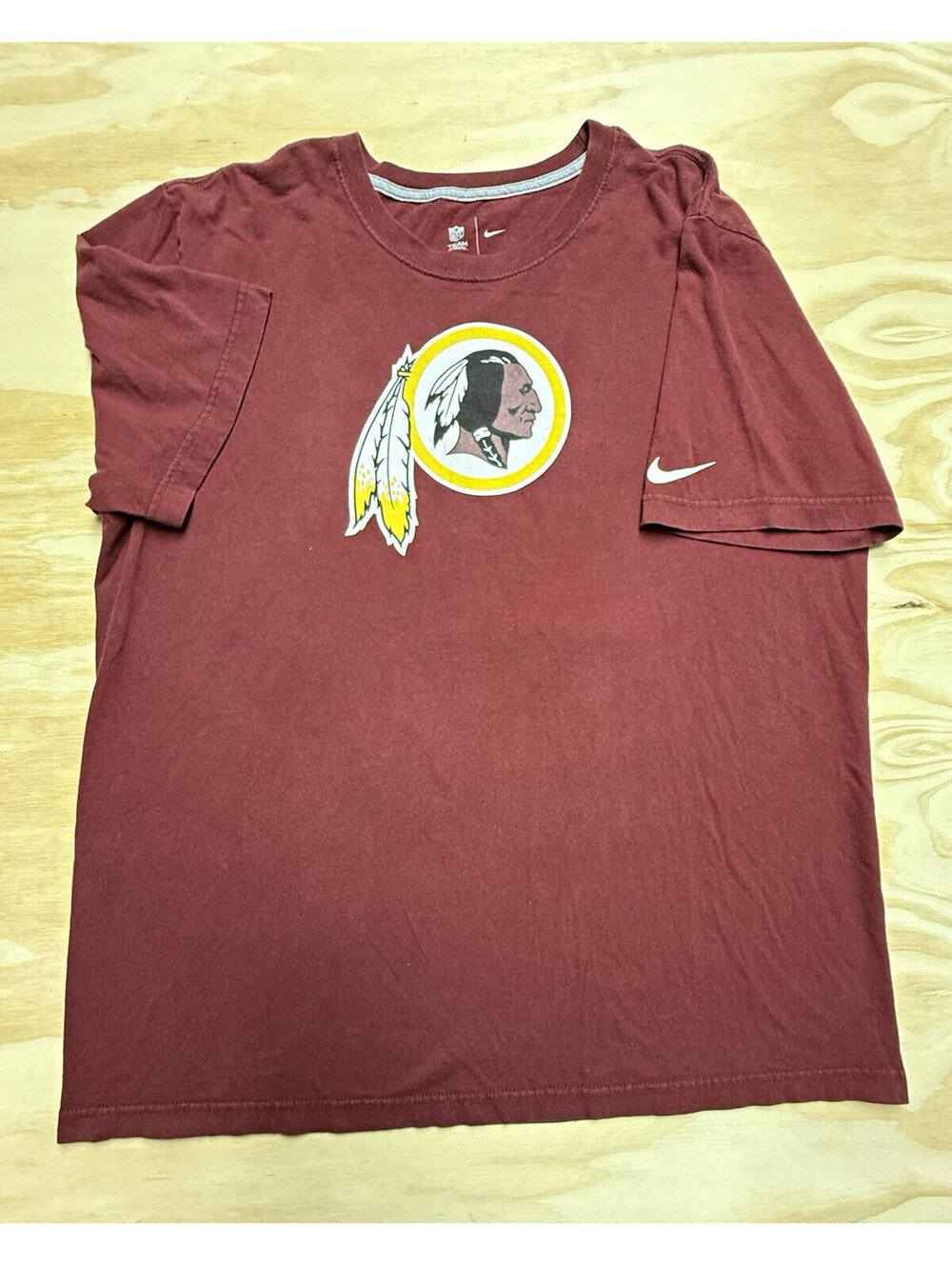 Nike Washington Redskins Robert Griffin III #10 Mens XL Burgundy Shirt